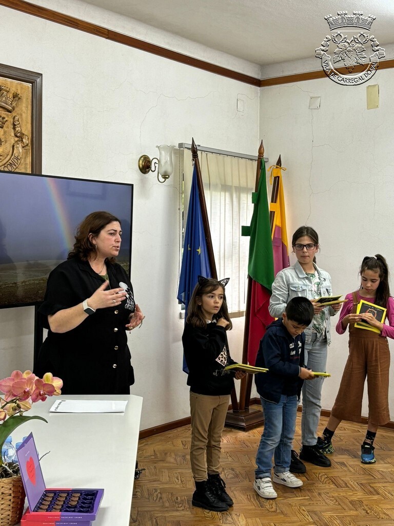 Tertúlia “Os afetos curam!” encheu sede da Junta de Freguesia de Oliveira do Conde