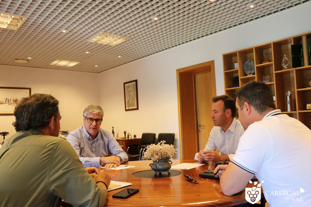 Assinado o Auto de Consignação para Reabilitação do Centro de Saúde de Carregal do Sal