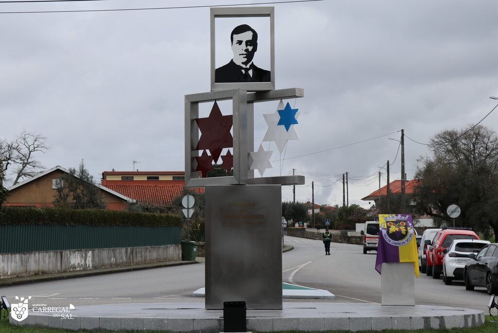 Inauguração do monumento de homenagem ao gesto humanitário de Aristides de Sousa Mendes