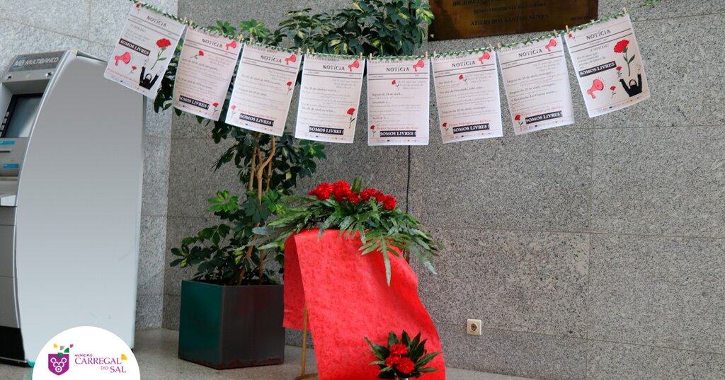 “Interagir para (Re)Viver” apresenta exposição sobre o 25 de Abril