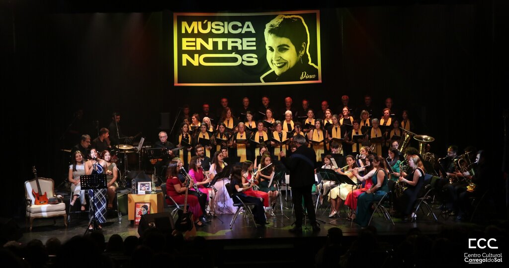 “Música Entre Nós” Espetáculo de saudosismo e emoção de homenagem à DINA