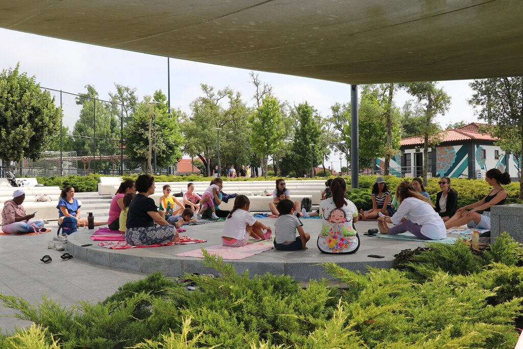 Miúdos e graúdos “Sentiram o Sol”