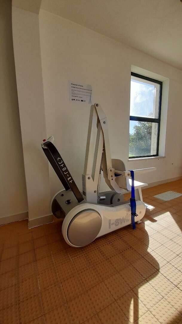 Aquisição de Elevador para Piscina