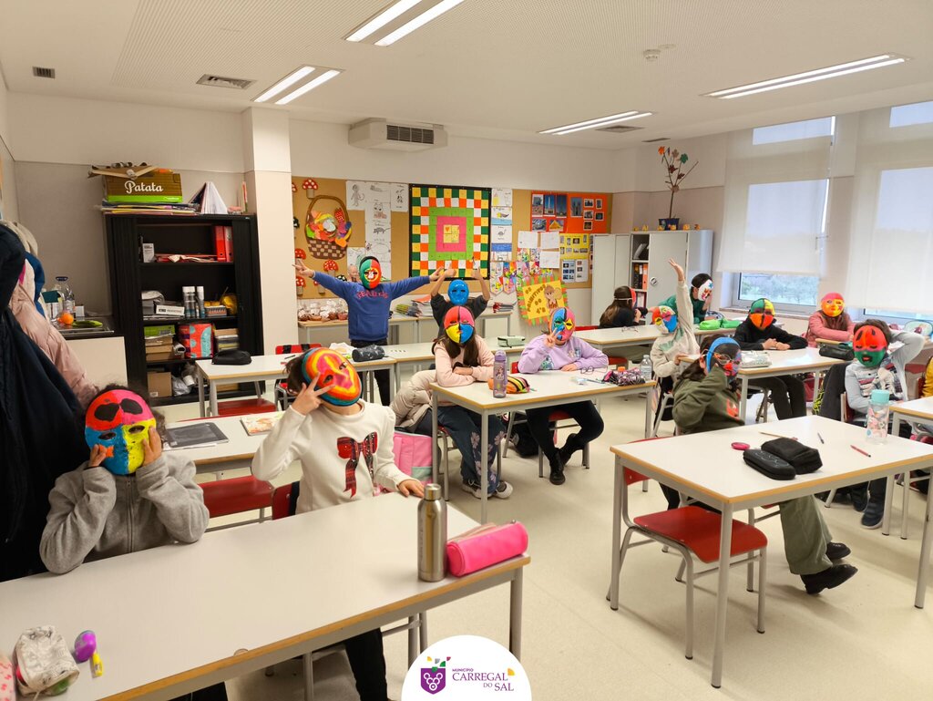 Máscaras de carnaval deram vida às escolas do Concelho